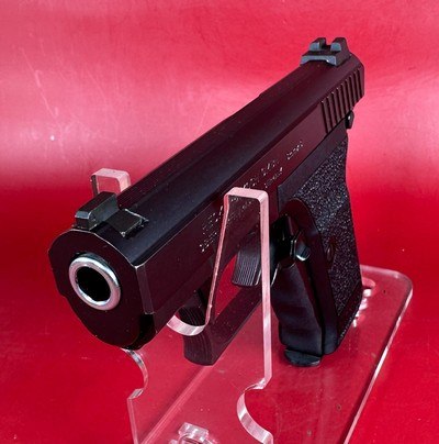 2001 Heckler & Koch HK P7 M8 9mm 2 mags. H&K. Rare. Excellent P7M8 - Image 5 of 15