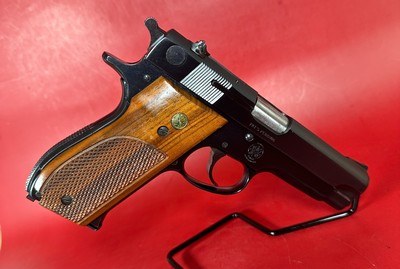 Smith & Wesson Model S&W 39-2 1970s Excellent condition. Collectors - Image 3 of 13