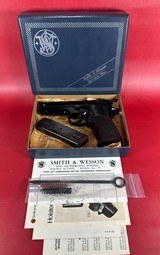 Smith & Wesson S&W Model 59 9mm. 2 15 rd mags, Box Tools Papers. Excellent - Image 1 of 14