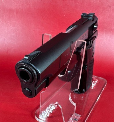 Smith & Wesson S&W Model 59 9mm. 2 15 rd mags, Box Tools Papers. Excellent - Image 4 of 14
