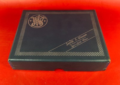 Smith & Wesson S&W Model 59 9mm. 2 15 rd mags, Box Tools Papers. Excellent - Image 14 of 14
