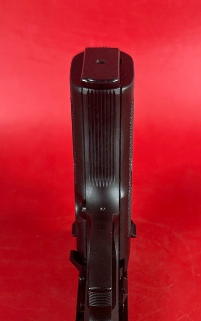 1995 Italian Beretta Model 85 F Cheetah. 380 Auto. LNIB Condition - Image 8 of 14