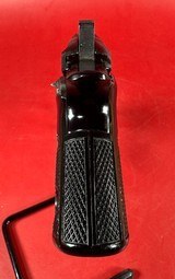 Beretta Model 20 25ACP Tip Up Barrel. 2 mags. Excellent condition. Rare - Image 7 of 13