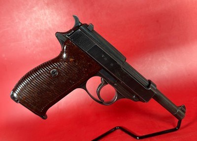 WWII GERMAN 1943 Walther P38 AC43 9mm 2 mags. Excellent Condition - Image 2 of 15