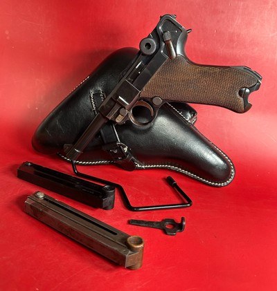 German DWM Luger Pistol P08 .30 Luger. 2 mags. Tool. Holster. Matching. - Image 1 of 15