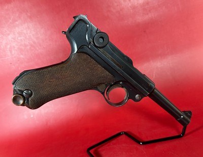 German DWM Luger Pistol P08 .30 Luger. 2 mags. Tool. Holster. Matching. - Image 3 of 15