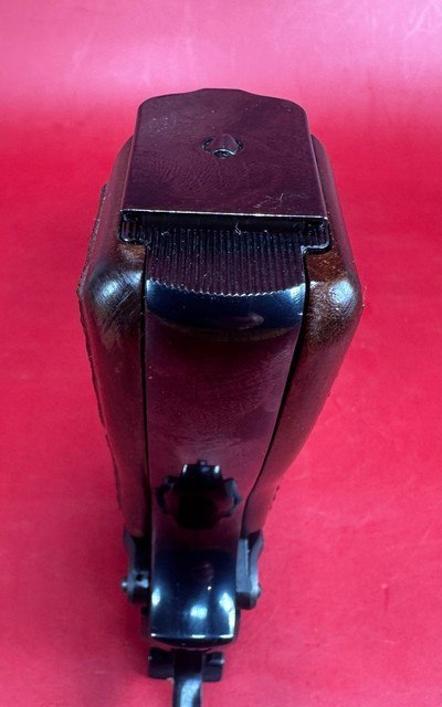 1994 Belgium Browning Hi power, 9mm. 2x13rd mags. Walnut Grips. LNIB. - Image 9 of 15