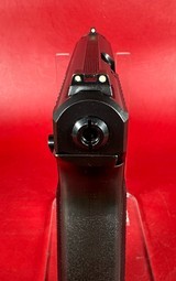 Heckler & Koch HK P7 M13 9mm H&K. Near Mint. Rare Excellent P7M13 - Image 7 of 17