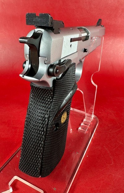 1996 Browning Hi power, Silver Chrome, Gold Trigger, Adj Sights, 9mm 2-13rd - Image 8 of 17