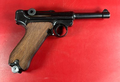 WWII 1941 Mauser P08 Luger BYF 9mm. Matching. Full rig. 2 Mags. Excellent Condition - Image 13 of 18