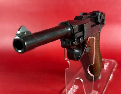WWII 1941 Mauser P08 Luger BYF 9mm. Matching. Full rig. 2 Mags. Excellent Condition - Image 4 of 18