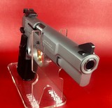 1995 Browning Hi power, Silver Chrome, Gold Trigger, Adj Sights, 9mm 2-13rd - Image 5 of 14