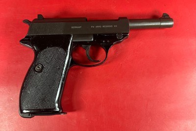Walther P1 - P38 West German Military 9mm. 2 mags. BW stamped. Holster. Exc - Image 12 of 15