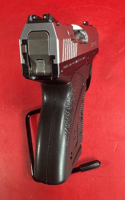 Boberg XR9-S 9mm Bullpup. 2 - 7rd mags. 3.25