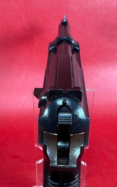 WWII GERMAN 1944 Walther P38 AC43 9mm. 2 mags. Holster. Excellent Condition - Image 6 of 17