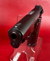 Smith & Wesson S&W Model 59 9mm. 2 15 rd mags, Box Tools Papers. Excellent - Image 4 of 14