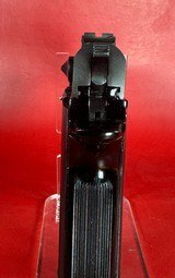 Smith & Wesson S&W Model 59 9mm. 2 15 rd mags, Box Tools Papers. Excellent - Image 6 of 14