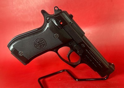 1996 Italian Beretta Model 85 Cheetah. 380 Auto. Excellent Condition - Image 3 of 13