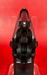 1996 Italian Beretta Model 85 Cheetah. 380 Auto. Excellent Condition - Image 6 of 13