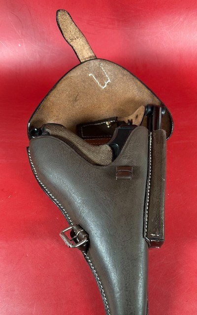 1937 Mauser P08 Luger Banner. 9mm. Holster 2 Mags Rare. Excellent Condition - Image 16 of 18