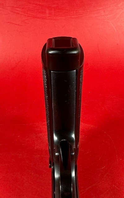 WALTHER PP 7.65MM (32 ACP) BLUED. 2 mags. Excellent Condition - Image 8 of 14