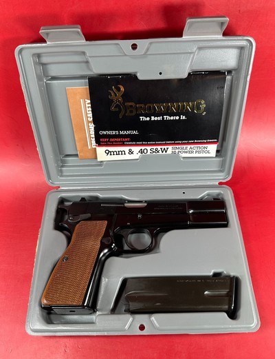 1994 Belgium Browning Hi power, 9mm. 2x13rd mags. Walnut Grips. LNIB. - Image 1 of 14