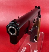 1994 Belgium Browning Hi power, 9mm. 2x13rd mags. Walnut Grips. LNIB. - Image 4 of 14