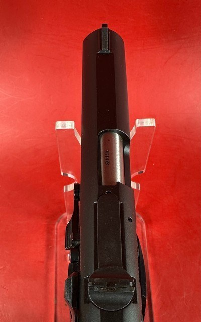 Smith & Wesson S&W Model 59 9mm. 2 15 rd mags, Box Tools Papers. Excellent - Image 7 of 15