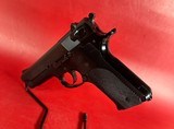 Smith & Wesson S&W Model 59 9mm. 2 15 rd mags, Box Tools Papers. Excellent - Image 2 of 15