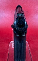 1990 Italian Beretta Model 85 F Cheetah. 380 Auto. 2 mags. Excellent Condition - Image 6 of 13