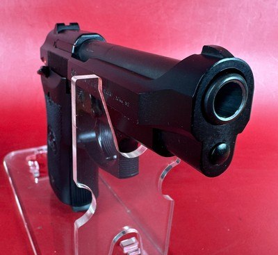 1990 Italian Beretta Model 85 F Cheetah. 380 Auto. 2 mags. Excellent Condition - Image 5 of 13