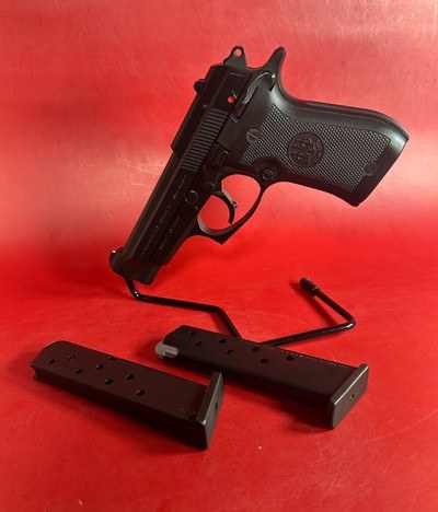 1990 Italian Beretta Model 85 F Cheetah. 380 Auto. 2 mags. Excellent Condition - Image 1 of 13