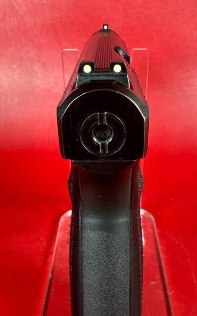 Heckler & Koch (H&K), P7 PSP 9mm Boxed, tools, papers. Excellent Condition - Image 6 of 14