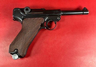 WWII 1937 Mauser P08 Luger S/42 9mm. Matching. Full Rig Excellent condition - Image 13 of 17