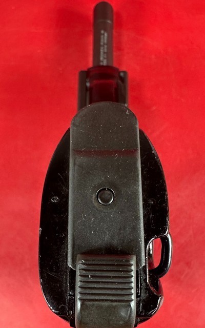 Walther P1 - P38 West German Military 9mm. 2 mags. BW stamped. Excellent - Image 9 of 17