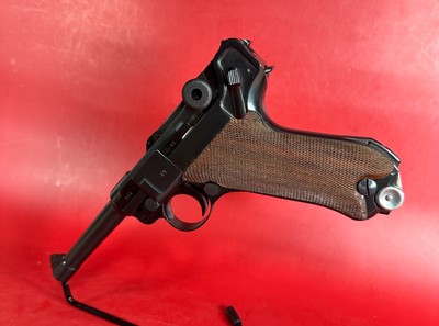 WWII 1940 Mauser P08 Luger 42 9mm. Matching. Full Rig Excellent condition - Image 2 of 18