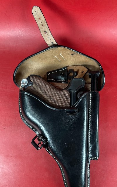 WWII 1940 Mauser P08 Luger 42 9mm. Matching. Full Rig Excellent condition - Image 16 of 18