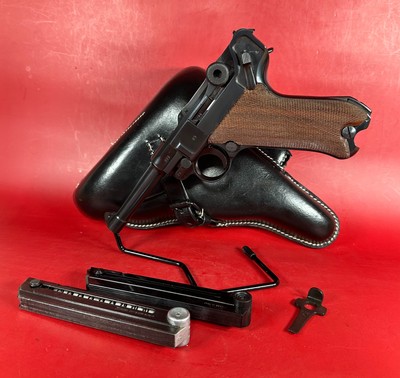 WWII 1940 Mauser P08 Luger 42 9mm. Matching. Full Rig Excellent condition - Image 1 of 18