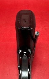 Beretta Model 20 25ACP Tip Up Barrel. 2 mags. Excellent condition. Rare - Image 8 of 13