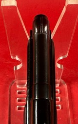 Beretta Model 20 25ACP Tip Up Barrel. 2 mags. Excellent condition. Rare - Image 7 of 13