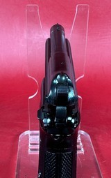 Beretta Model 20 25ACP Tip Up Barrel. 2 mags. Excellent condition. Rare - Image 6 of 13