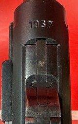 1937 Mauser P08 Luger S/42. 9mm. Holster. All matching. Excellent Condition - Image 8 of 20