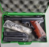 Ruger MKII 5.5" Bull Barrel Target, Used, TruGlo front sight, Rosewood Grips, Volquartsen trigger - 12 of 13