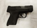 Smith & Wesson M & P Shield 1.0 - 3 of 9