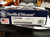 Smith & Wesson M & P Shield 1.0 - 5 of 9