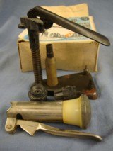 Russian 12 gauge & 20 gauge brass(no steel) empty shotshells + loading tools. Please call or email to help i.d. and value. - 9 of 15
