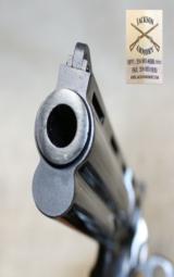 Colt Python .357 Magnum, 6