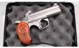 BOND ARMS~SNAKE SLAYER~45 COLT/410 - 1 of 4