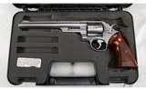 Smith & Wesson ~ 629-1 ~ .44 Magnum - 6 of 6