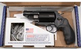 Smith & Wesson ~ Governor ~ .45 Colt / .410 - 4 of 4